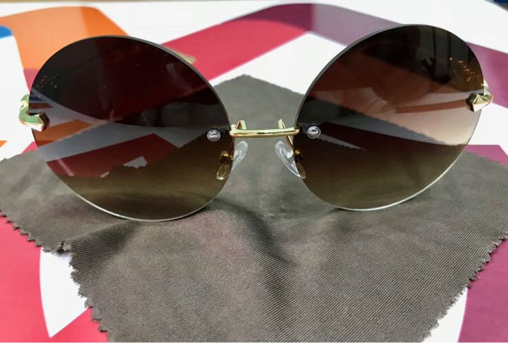 Солнцезащитные очки 7018