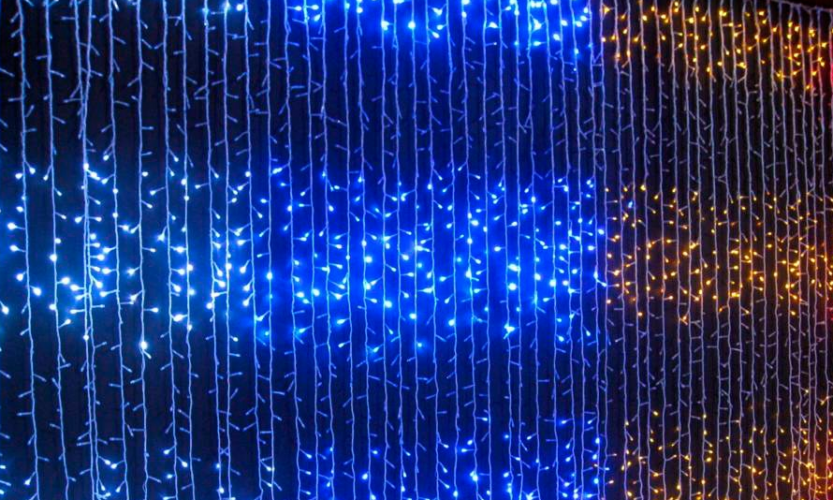 Светодиодная гирлянда занавес водопад 2х2 м для улицы и дома