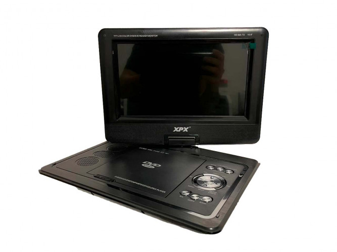 Портативный DVD-плеер  XPX EA-1049L 10,8" с тюнером DVB-T2