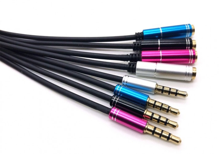 Кабель AUX 1M на вход AUX 3.5mm JD-457